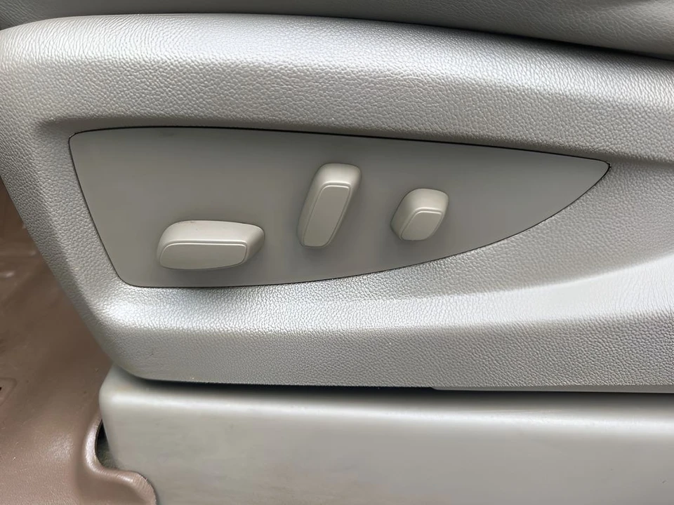 2016 Chevrolet Tahoe 4th Gen - Image 10 of 21