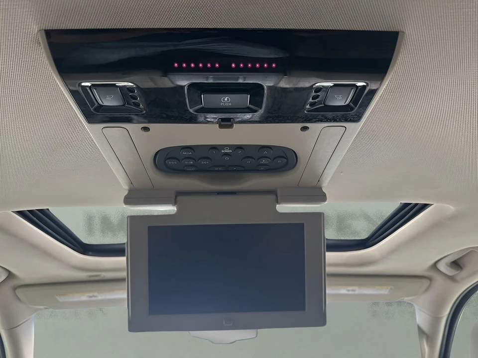 2016 Chevrolet Tahoe 4th Gen - Image 16 of 21