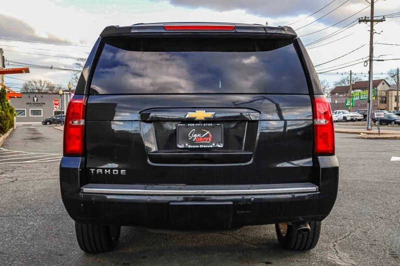 2016 Chevrolet Tahoe 4th Gen - Image 5 of 12