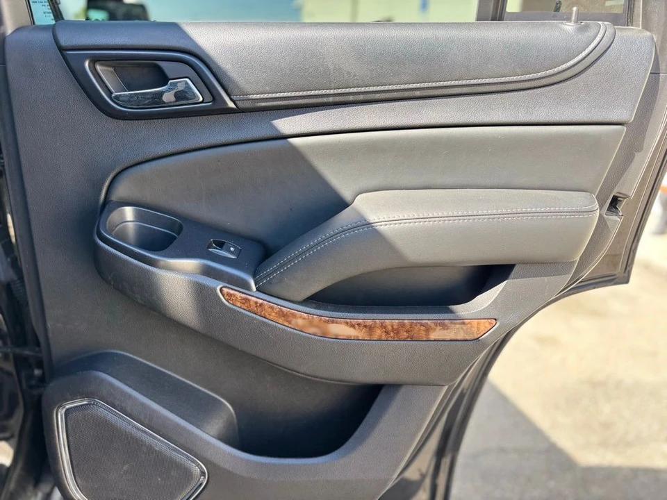 2016 Chevrolet Tahoe 4th Gen - Image 15 of 21