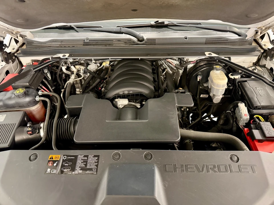 2016 Chevrolet Tahoe 4th Gen - Image 17 of 18