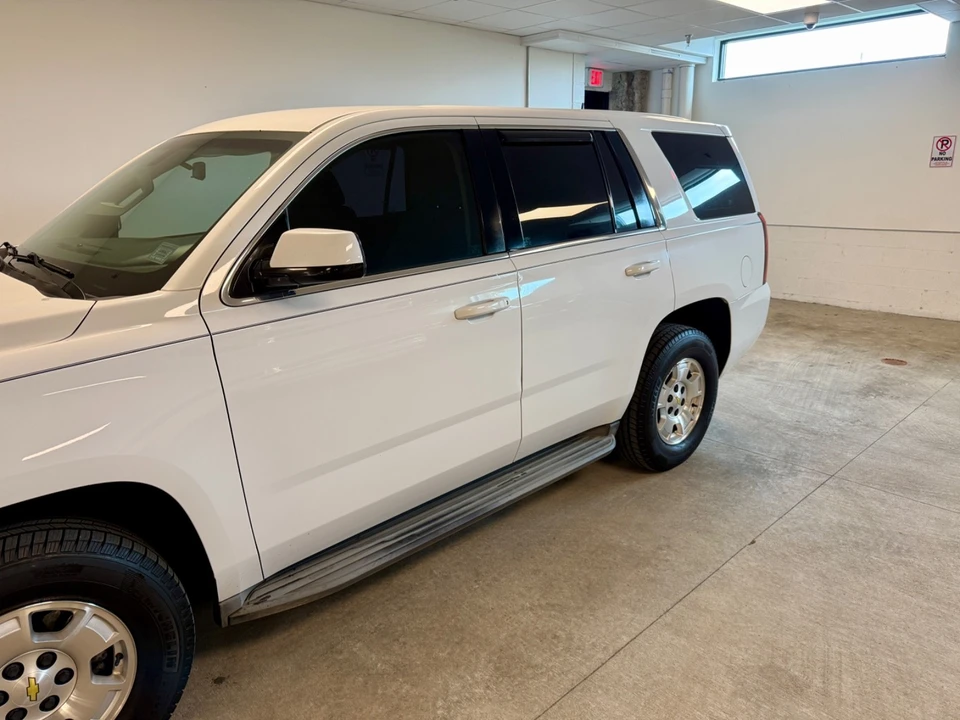 2016 Chevrolet Tahoe 4th Gen - Image 2 of 18