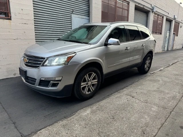 2016 Chevrolet Traverse - Image 2 of 13