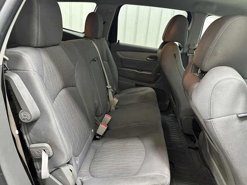 2016 Chevrolet Traverse - Image 17 of 21