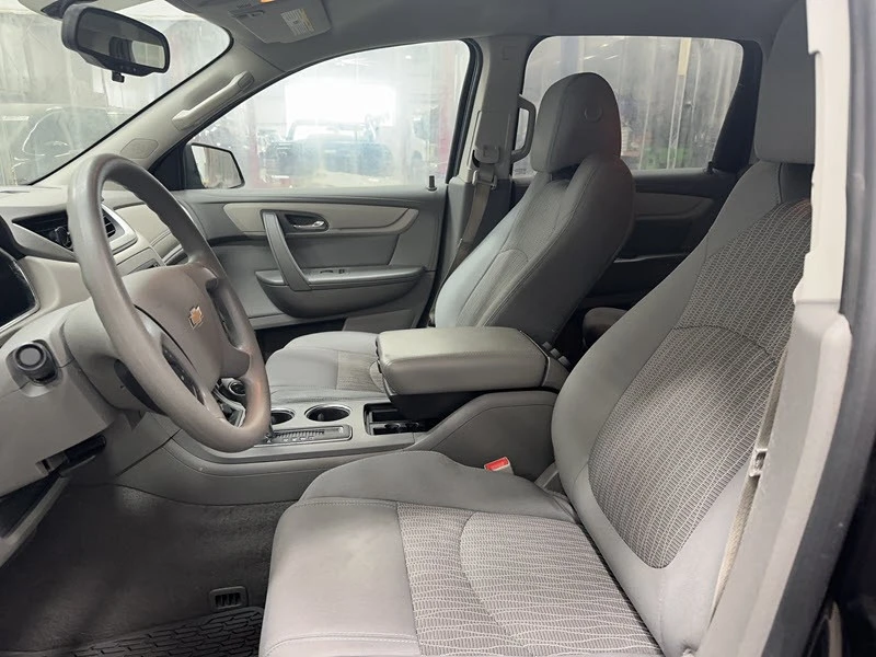 2016 Chevrolet Traverse - Image 10 of 21