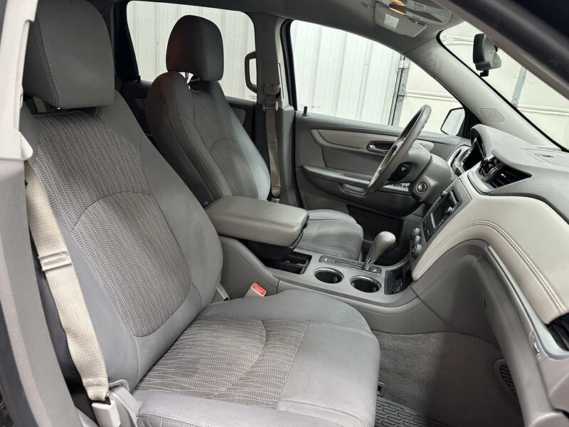 2016 Chevrolet Traverse - Image 19 of 21