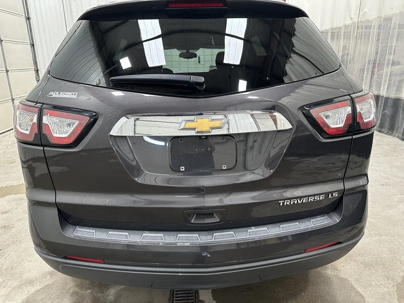 2016 Chevrolet Traverse - Image 14 of 21