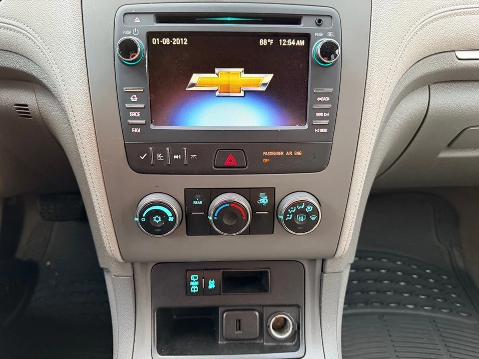 2016 Chevrolet Traverse - Image 15 of 18