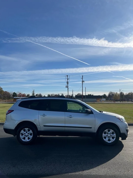 2016 Chevrolet Traverse - Image 6 of 13