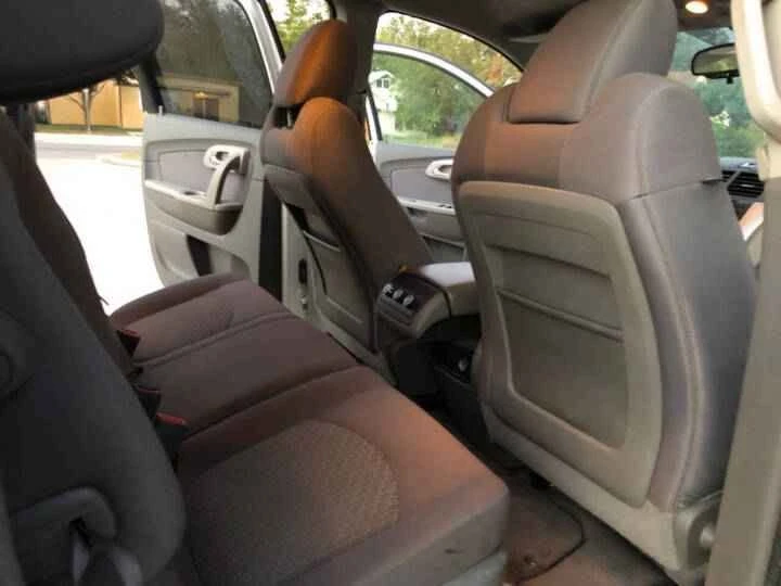 2016 Chevrolet Traverse - Image 7 of 10
