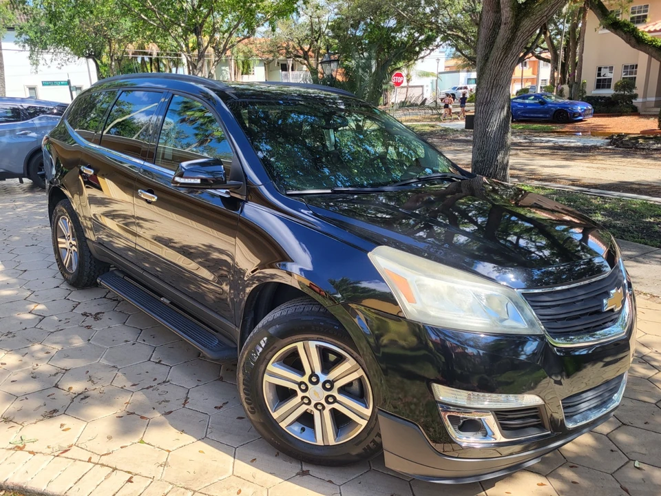 2016 Chevrolet Traverse - Image 4 of 21