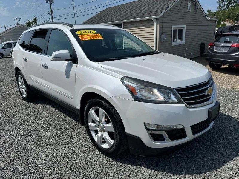 2016 Chevrolet Traverse - Image 7 of 12