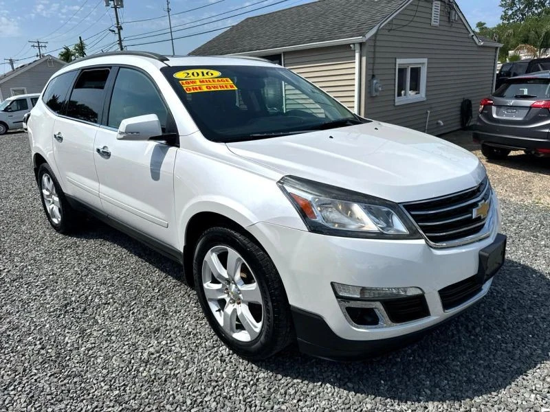 2016 Chevrolet Traverse - Image 7 of 12
