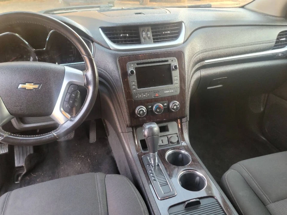 2016 Chevrolet Traverse - Image 10 of 21
