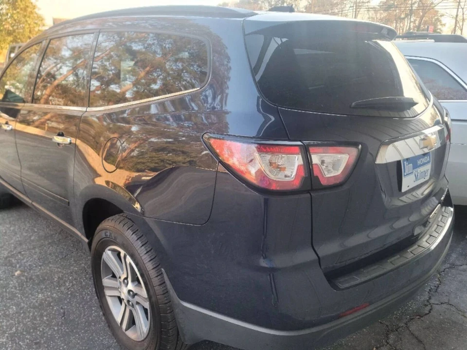 2016 Chevrolet Traverse - Image 18 of 21