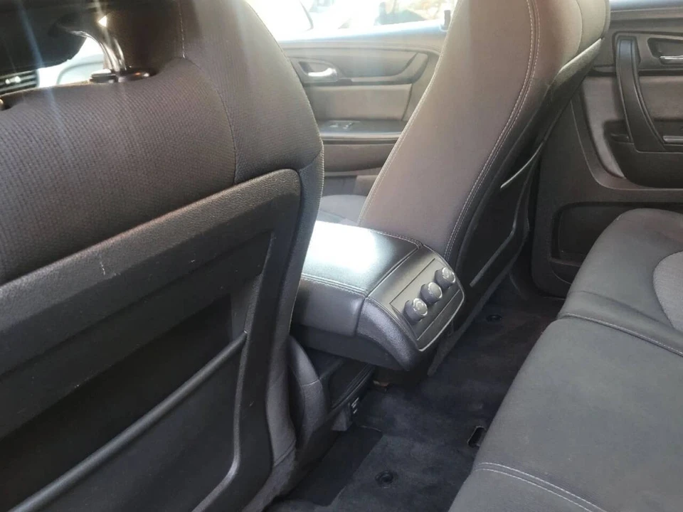 2016 Chevrolet Traverse - Image 9 of 21