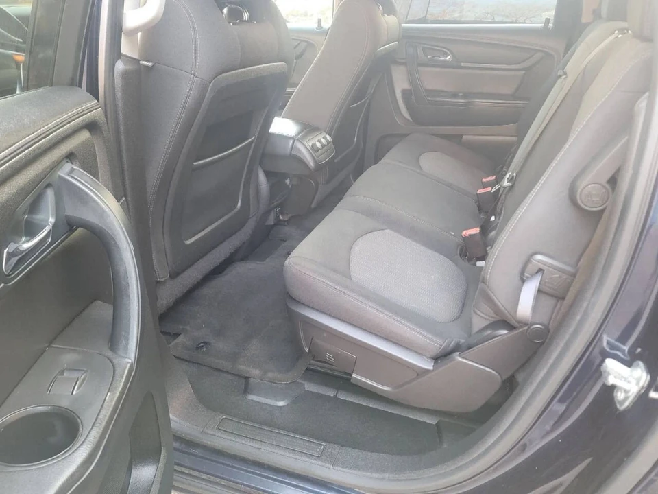 2016 Chevrolet Traverse - Image 8 of 21