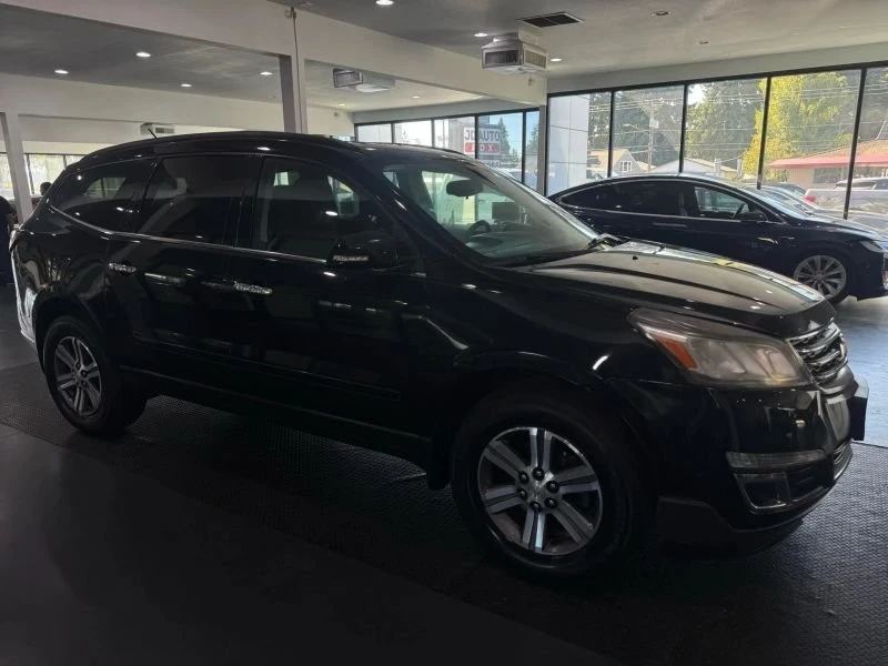 2016 Chevrolet Traverse - Image 9 of 20