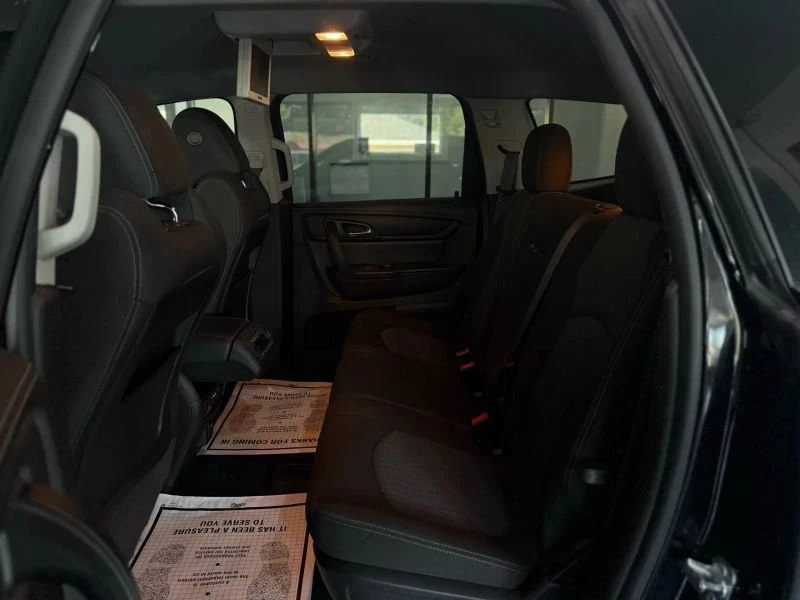 2016 Chevrolet Traverse - Image 17 of 20