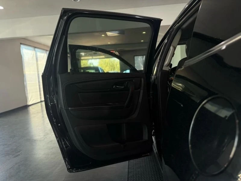 2016 Chevrolet Traverse - Image 16 of 20