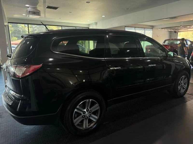 2016 Chevrolet Traverse - Image 7 of 20