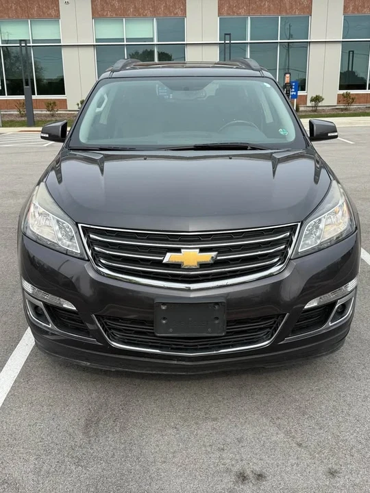 2016 Chevrolet Traverse - Image 2 of 8