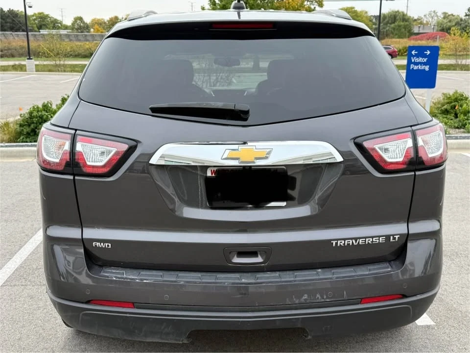 2016 Chevrolet Traverse - Image 4 of 8