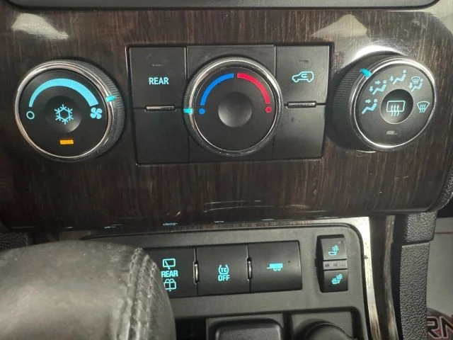 2016 Chevrolet Traverse - Image 20 of 21