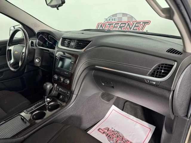 2016 Chevrolet Traverse - Image 12 of 21
