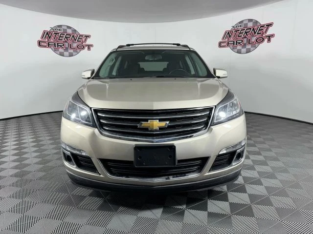 2016 Chevrolet Traverse - Image 2 of 21