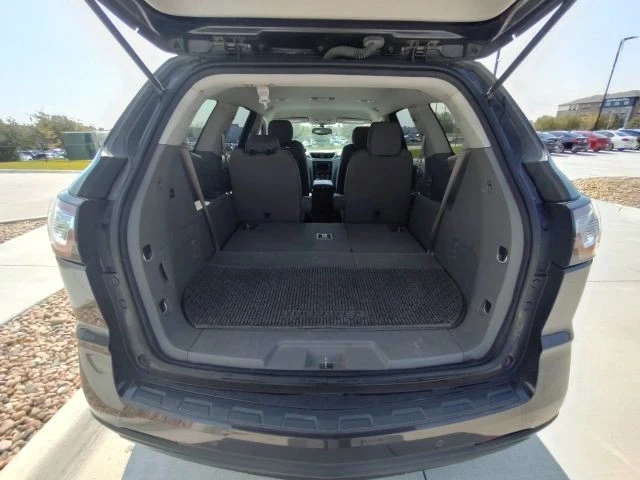 2016 Chevrolet Traverse - Image 8 of 12