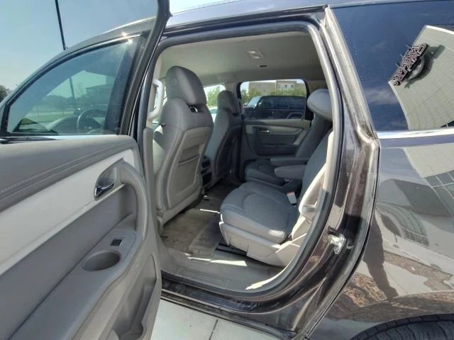 2016 Chevrolet Traverse - Image 9 of 12