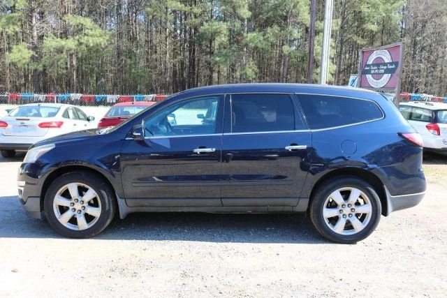2016 Chevrolet Traverse - Image 2 of 16