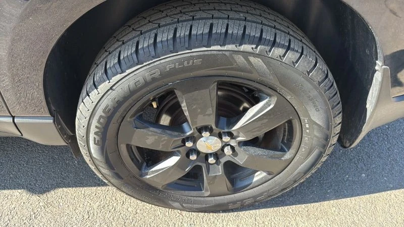 2016 Chevrolet Traverse - Image 9 of 12