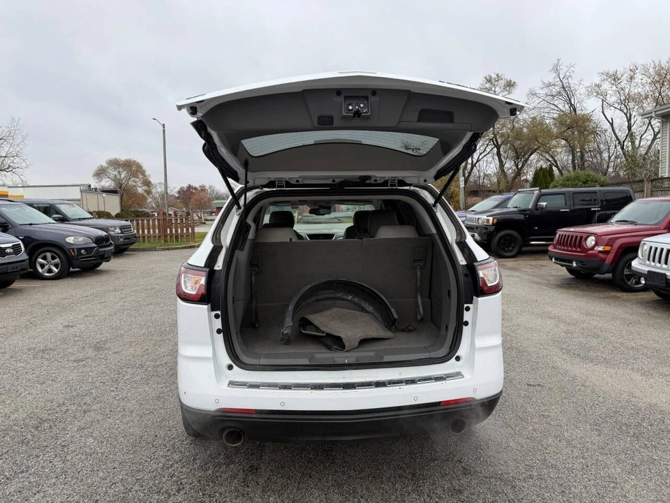 2016 Chevrolet Traverse - Image 15 of 21