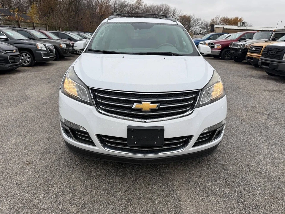 2016 Chevrolet Traverse - Image 2 of 21