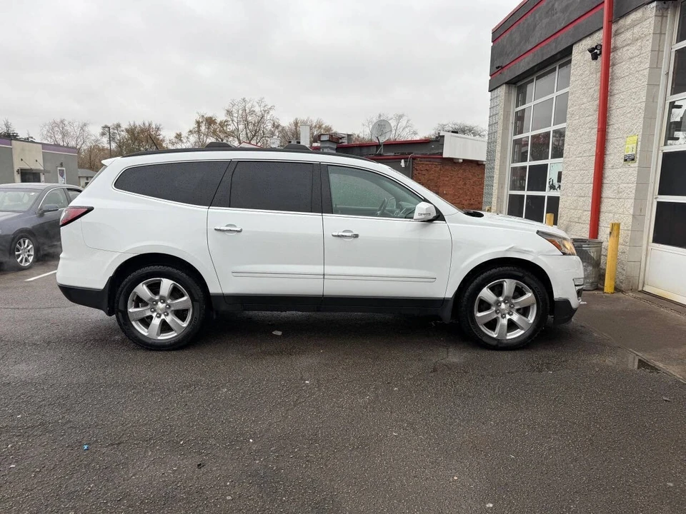 2016 Chevrolet Traverse - Image 4 of 21