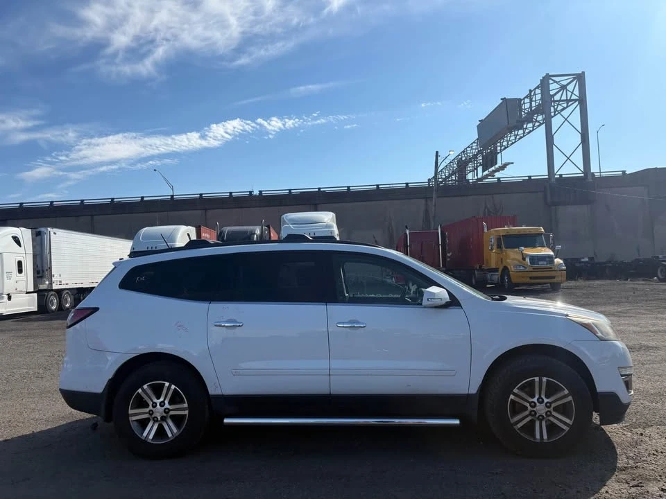 2016 Chevrolet Traverse - Image 4 of 7