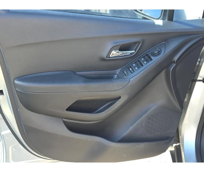 2016 Chevrolet Trax - Image 11 of 12