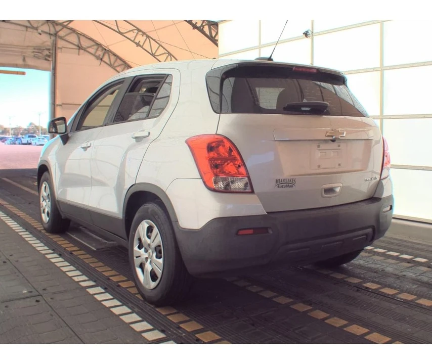 2016 Chevrolet Trax - Image 8 of 12