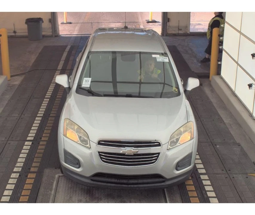 2016 Chevrolet Trax - Image 2 of 12