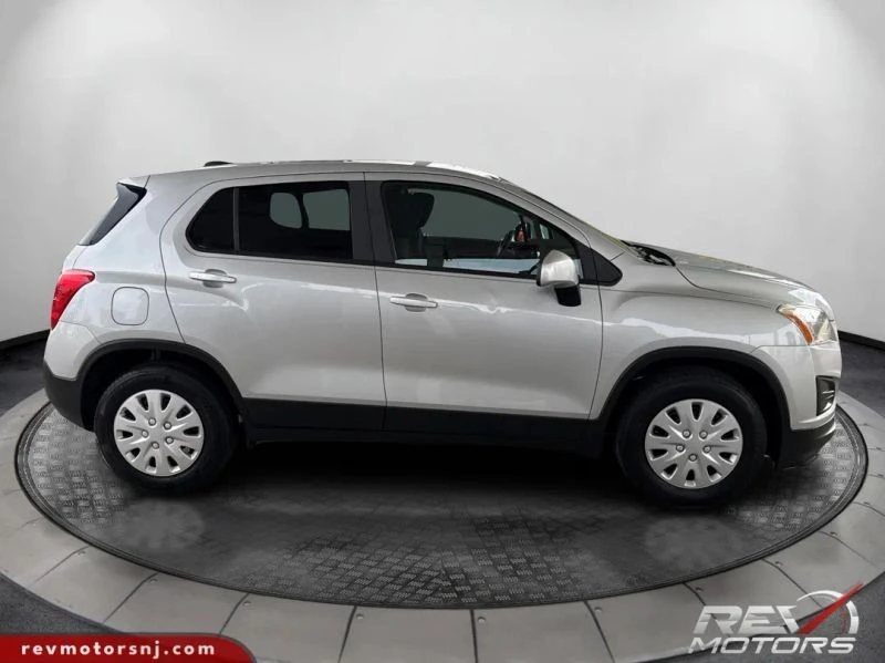 2016 Chevrolet Trax - Image 6 of 12