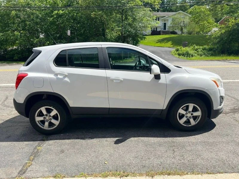 2016 Chevrolet Trax - Image 6 of 12