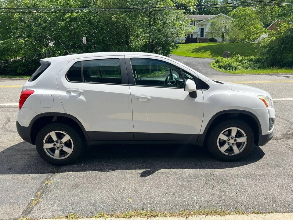 2016 Chevrolet Trax - Image 6 of 12