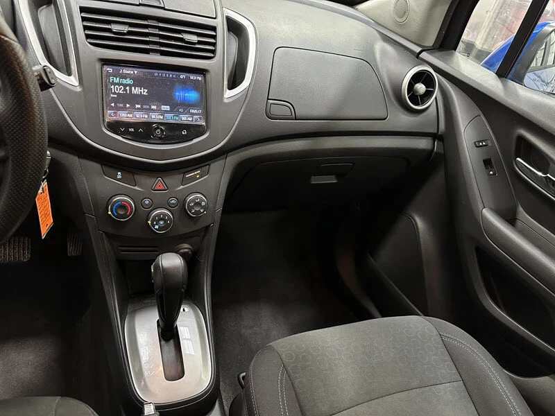 2016 Chevrolet Trax - Image 9 of 21