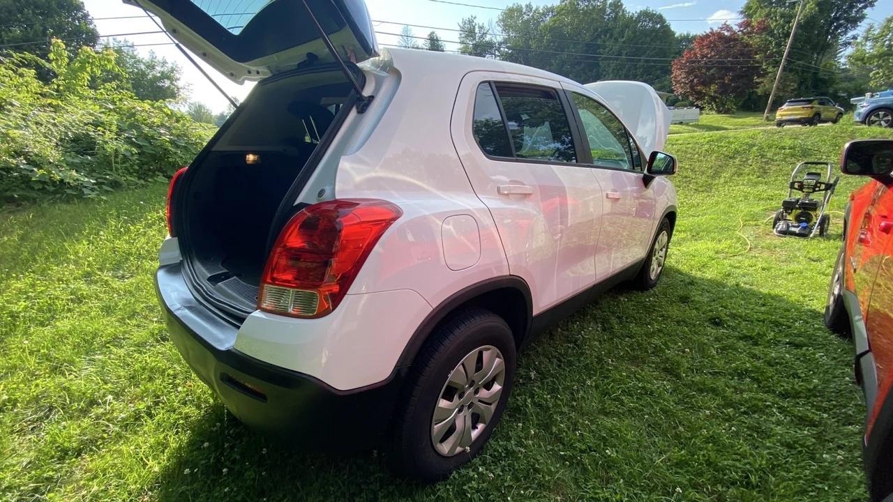 2016 Chevrolet Trax - Image 3 of 18