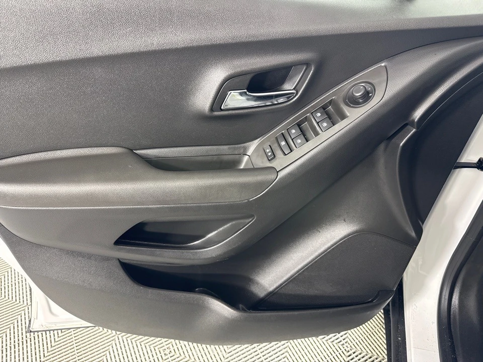 2016 Chevrolet Trax - Image 12 of 12