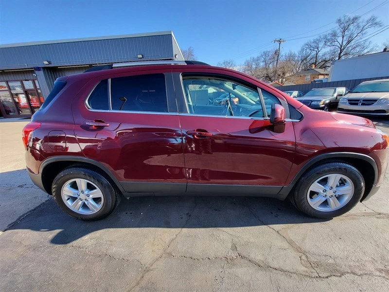 2016 Chevrolet Trax - Image 8 of 12