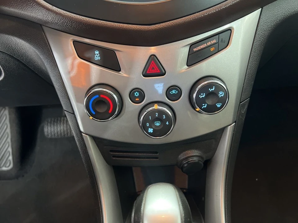 2016 Chevrolet Trax - Image 15 of 21