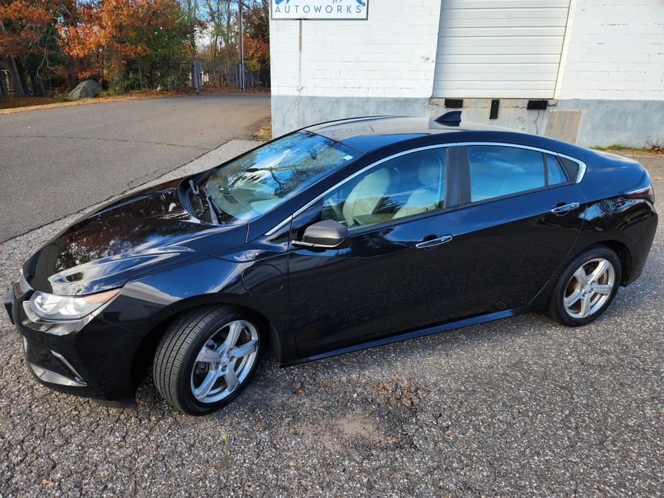 2016 Chevrolet Volt - Image 2 of 21